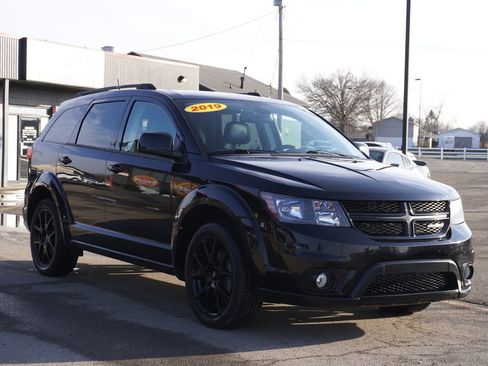 Used 2019 Dodge Journey GT w/ Blacktop Package image 9