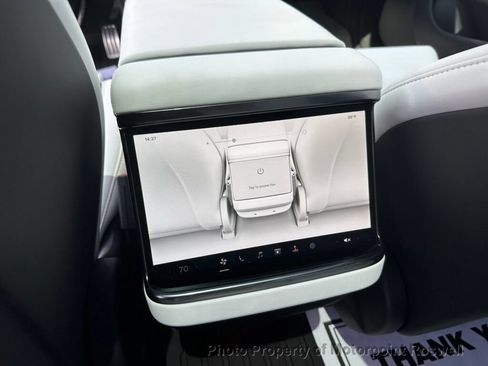 Used 2026 Tesla Model S Plaid AWD/4WD image 24
