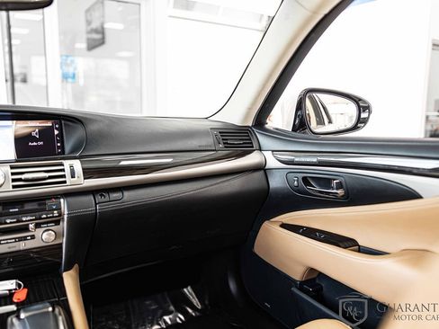 Used 2017 Lexus LS 460 AWD w/ Comfort Package image 41