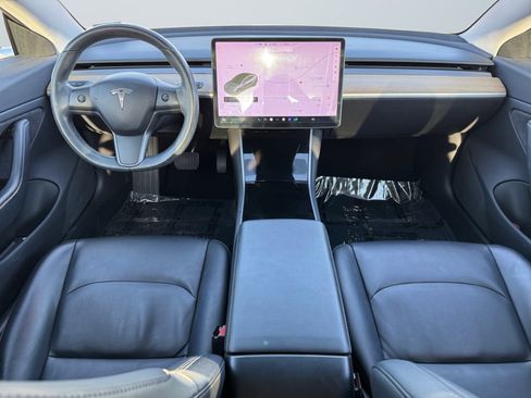 Used 2017 Tesla Model 3 Long Range image 10