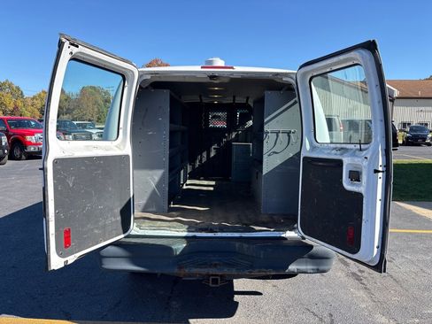Used 2012 Ford E-350 and Econoline 350 Super Duty image 13
