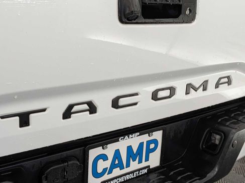 Used 2019 Toyota Tacoma TRD Pro image 12