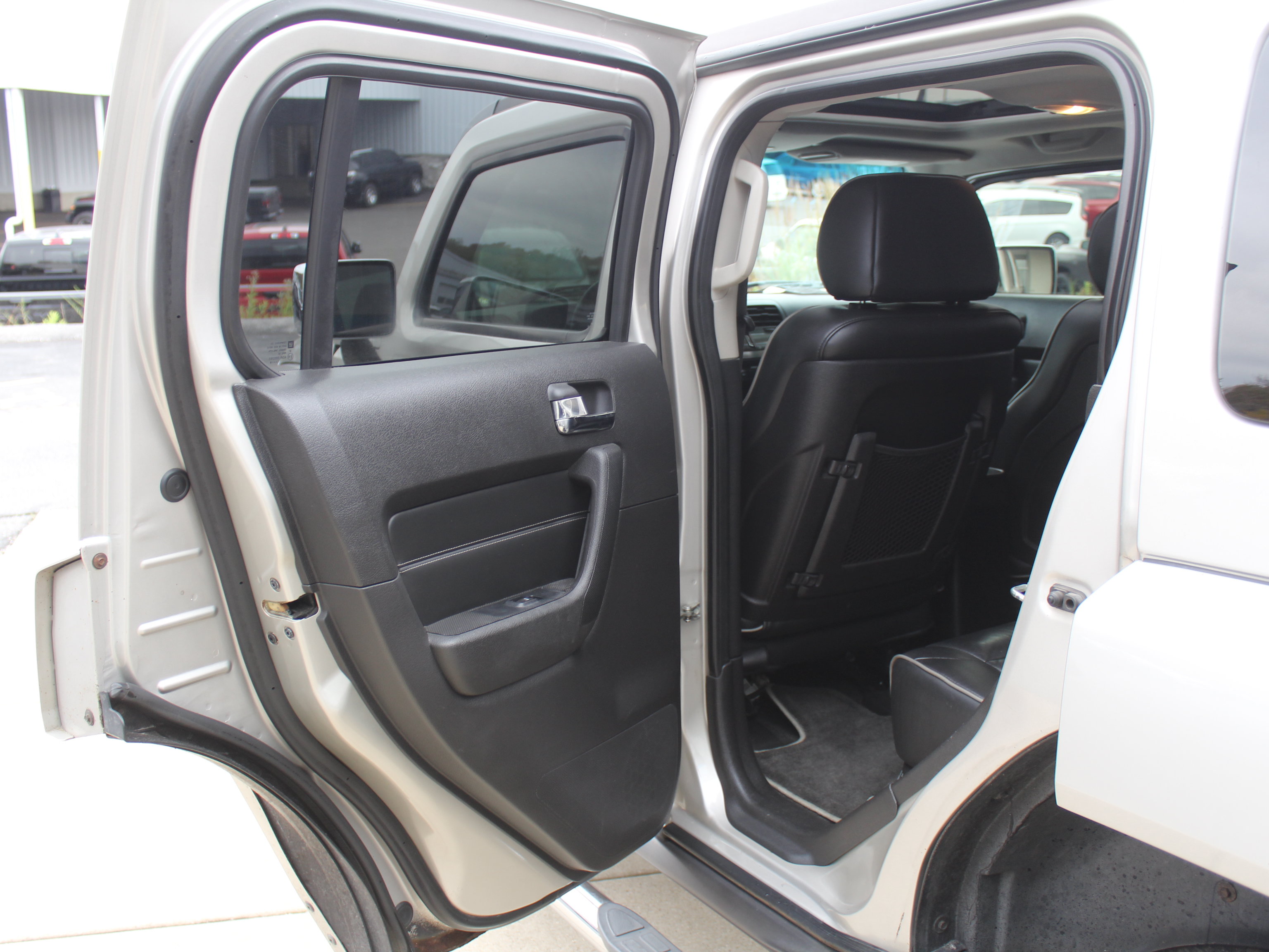 Used 2007 HUMMER H3 AWD/4WD image 21