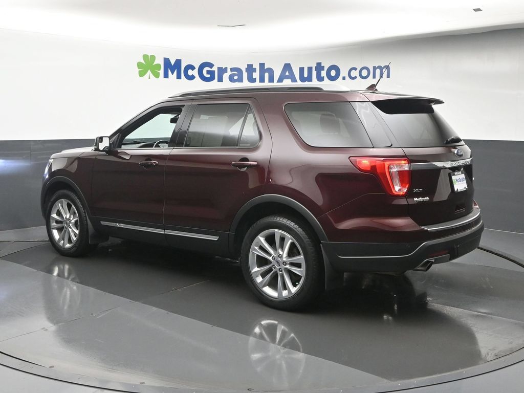Used 2018 Ford Explorer XLT w/ Equipment Group 202A AWD/4WD image 25