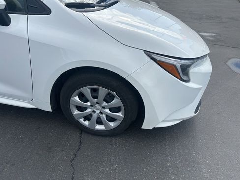 Used 2024 Toyota Corolla LE AWD/4WD image 12