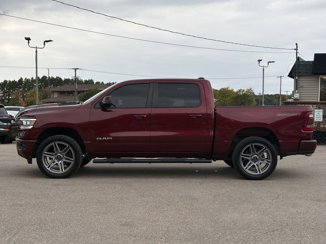 Used 2023 RAM 1500 Laramie AWD/4WD image 5