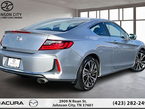 Used 2017 Honda Accord EX-L image 2