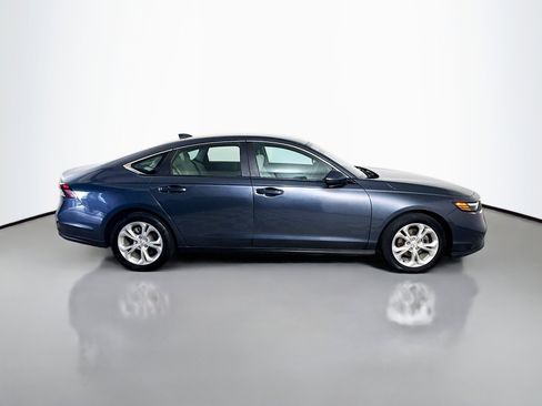Used 2023 Honda Accord LX image 11