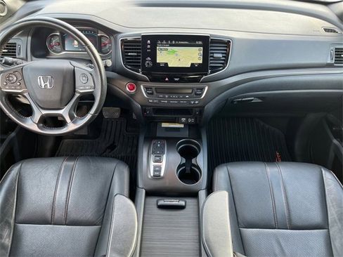 Used 2022 Honda Pilot TrailSport image 11