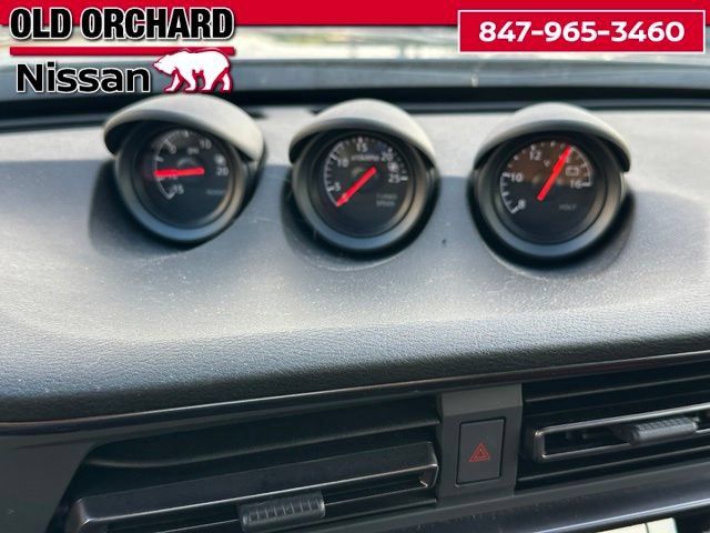 Used 2025 Nissan Z Performance w/ Floor Mat Package RWD image 17