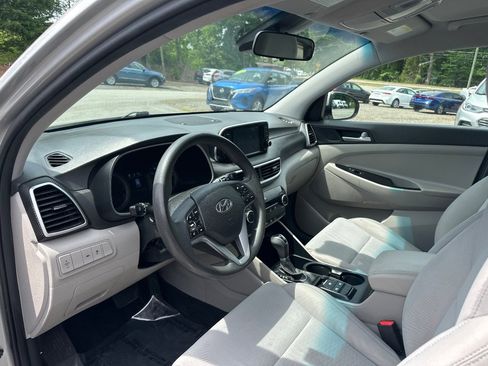 Used 2021 Hyundai Tucson SE FWD image 12
