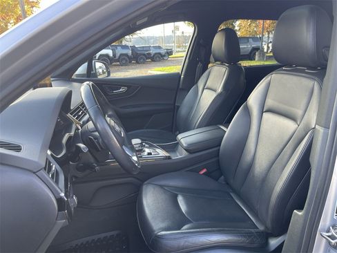 Used 2019 Audi Q7 3.0T Premium Plus w/ Premium Plus Package image 20