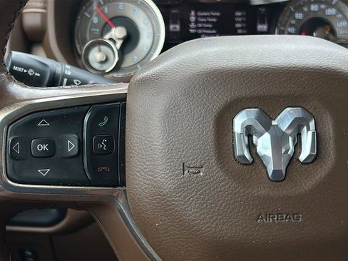 Used 2019 RAM 1500 Limited RWD image 26
