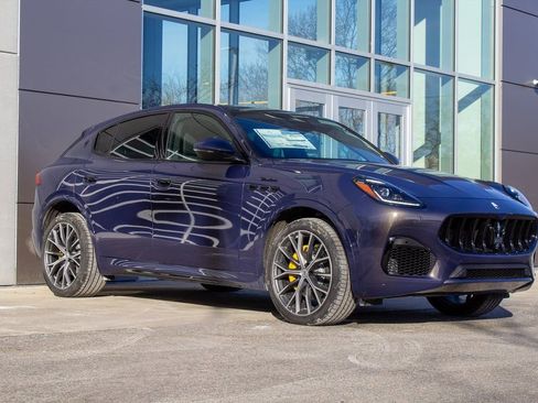 New 2026 Maserati Grecale Modena AWD/4WD image 3