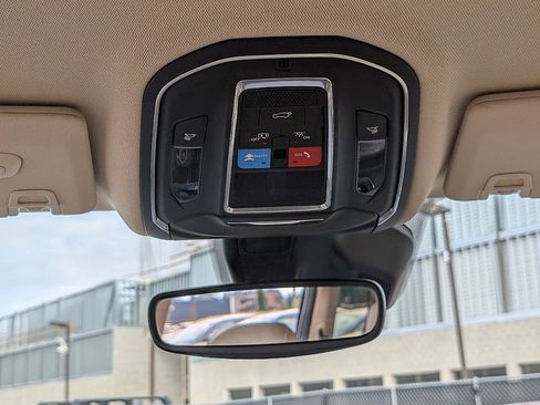 Used 2022 Jeep Grand Cherokee L Limited image 25