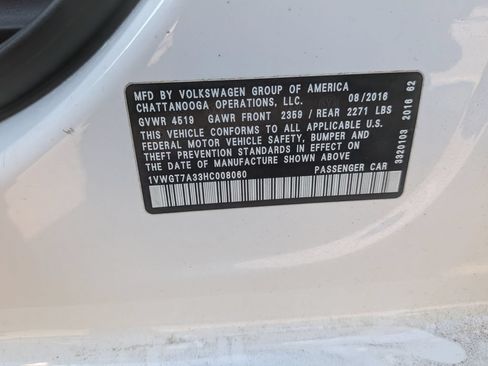 Used 2017 Volkswagen Passat 1.8T SE FWD image 28