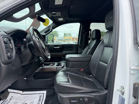 Used 2023 Chevrolet Silverado 3500 High Country w/ Z71 Off-Road Package AWD/4WD image 7