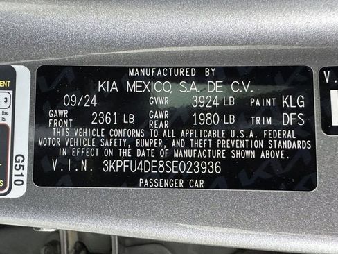 Used 2025 Kia K4 EX image 14