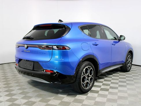 Used 2024 Alfa Romeo Tonale Ti AWD/4WD image 39