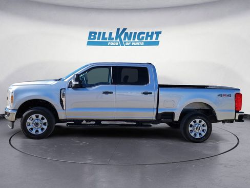 Used 2024 Ford F250 XLT image 2