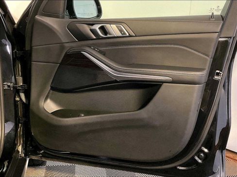 Used 2020 BMW X5 xDrive40i w/ Convenience Package AWD/4WD image 26
