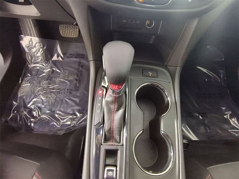 Certified 2024 Chevrolet Equinox RS w/ LPO, Floor Liner Package image 16