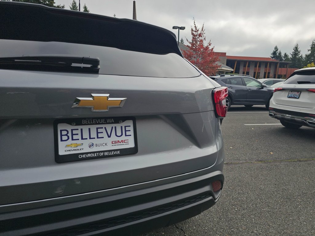 New 2026 Chevrolet Trax LS FWD image 16
