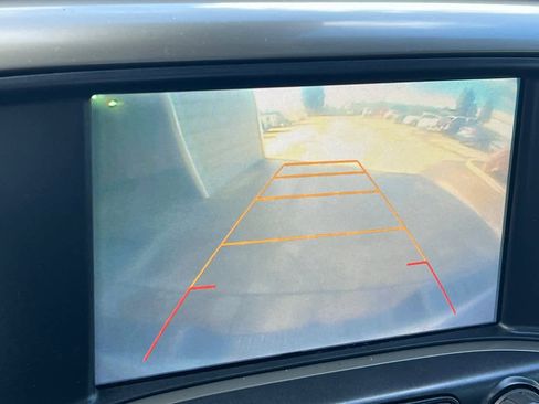 Used 2017 Chevrolet Silverado 1500 High Country image 20