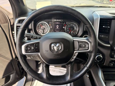 Used 2020 RAM 1500 Big Horn AWD/4WD image 18