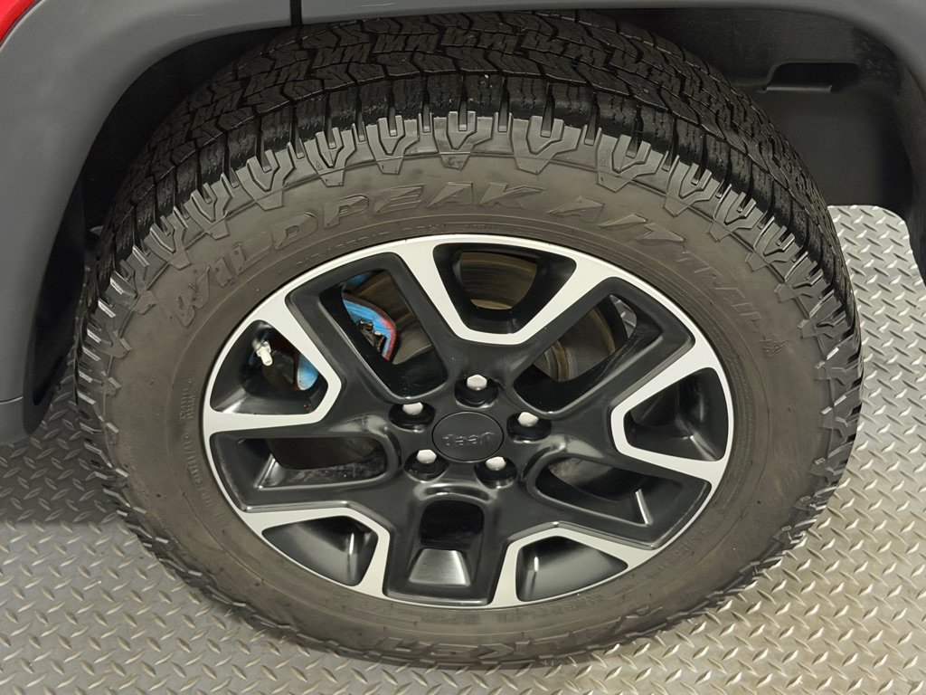 Used 2021 Jeep Compass Trailhawk AWD/4WD image 20