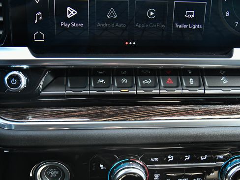 Used 2024 GMC Sierra 1500 Elevation w/ LPO, Elevation Black Package image 24