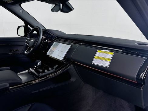New 2026 Land Rover Range Rover Sport SE AWD/4WD image 27