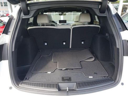 Certified 2025 Acura RDX SH-AWD image 9