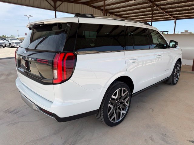 New 2026 Ford Expedition Platinum w/ Platinum Ultimate Package AWD/4WD image 8