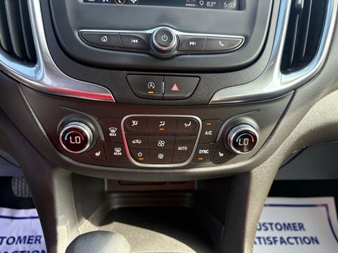 Used 2024 Chevrolet Equinox LT w/ Driver Convenience Package FWD image 20