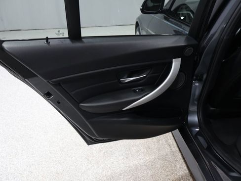 Used 2015 BMW 335i xDrive Sedan image 18