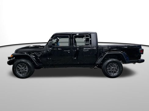 New 2026 Jeep Gladiator Sport image 2