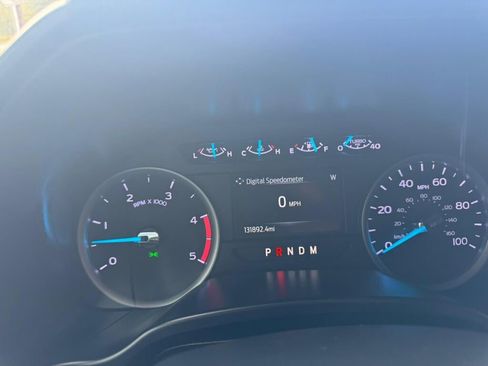 Used 2020 Ford F350 XLT image 10