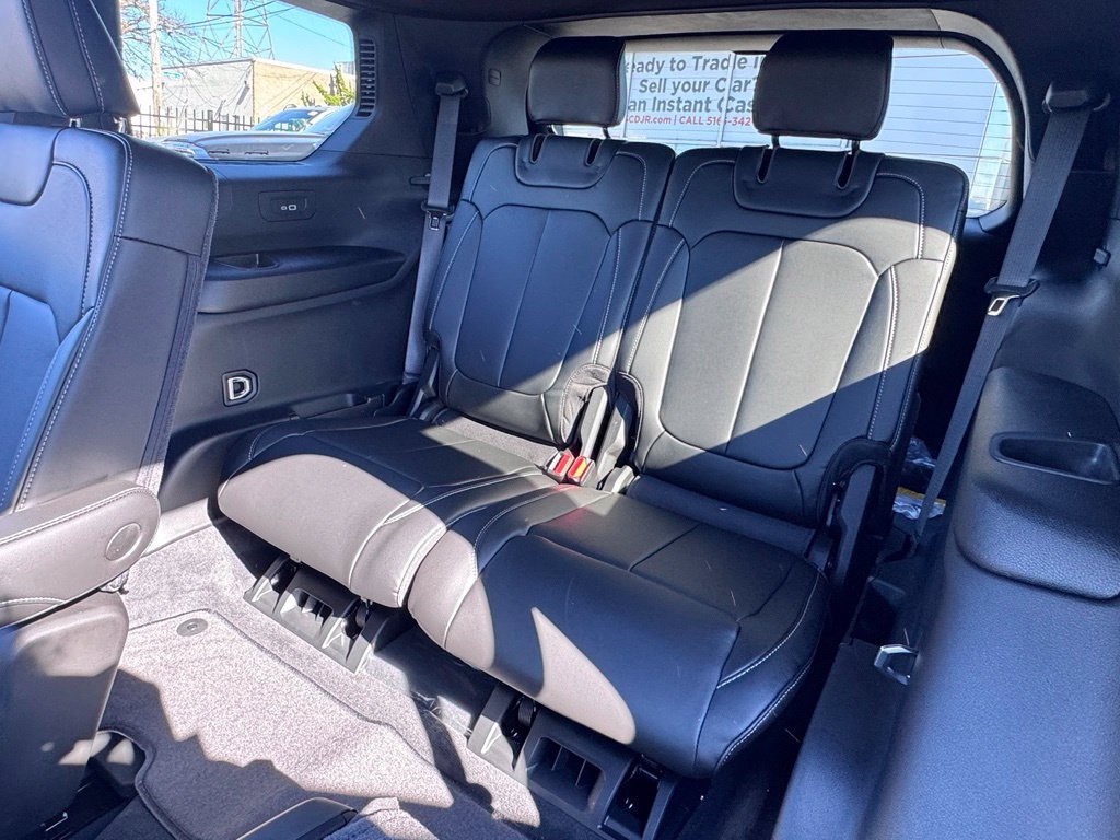 New 2027 Jeep Grand Cherokee L Limited AWD/4WD image 18
