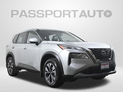 Certified 2023 Nissan Rogue SV image 4