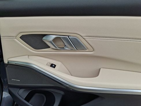 Used 2022 BMW M340i xDrive image 14