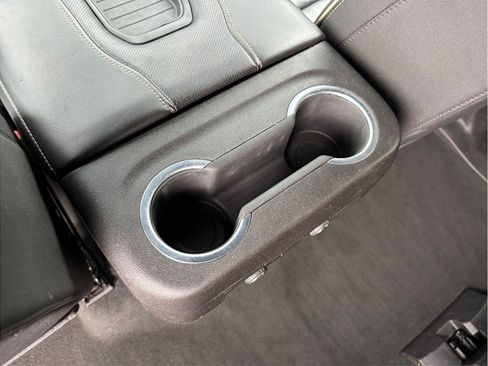 Used 2021 Chevrolet Suburban Premier RWD image 44