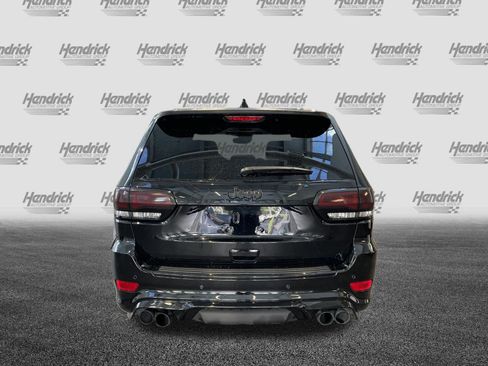 Used 2018 Jeep Grand Cherokee Trackhawk AWD/4WD image 9