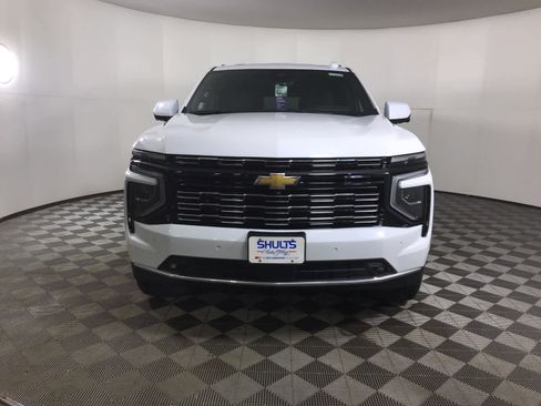 New 2026 Chevrolet Suburban High Country w/ Sun And Tow Package image 2