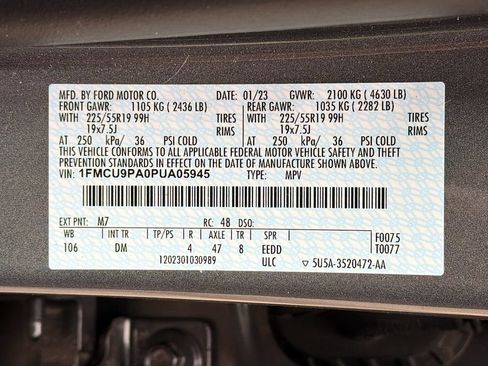 Used 2023 Ford Escape ST-Line Elite w/ Premium Technology Package AWD/4WD image 33