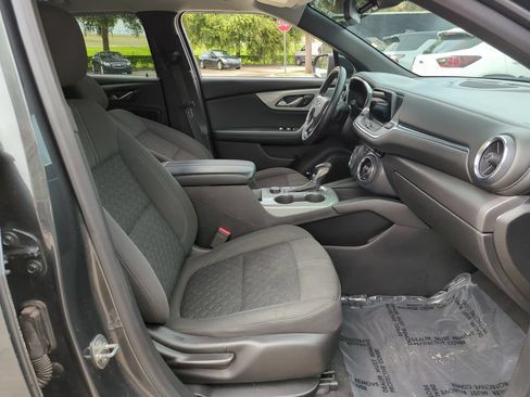 Used 2019 Chevrolet Blazer LT AWD/4WD image 24