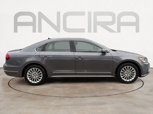 Used 2017 Volkswagen Passat 1.8T SE FWD image 11
