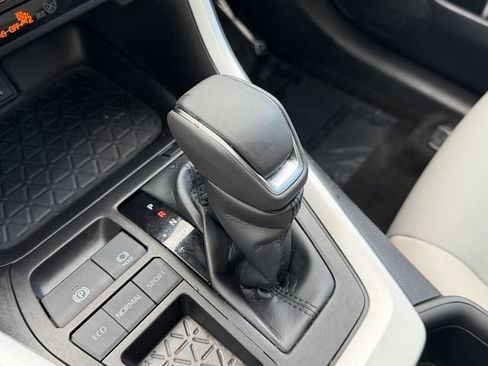 Used 2023 Toyota RAV4 XLE Premium FWD image 25