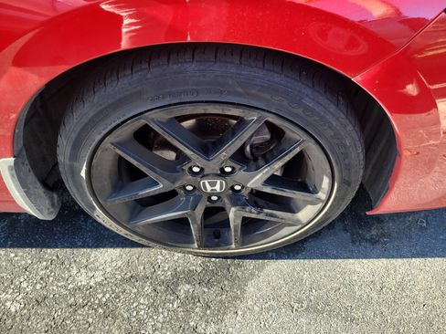 Used 2023 Honda Civic Sport image 9