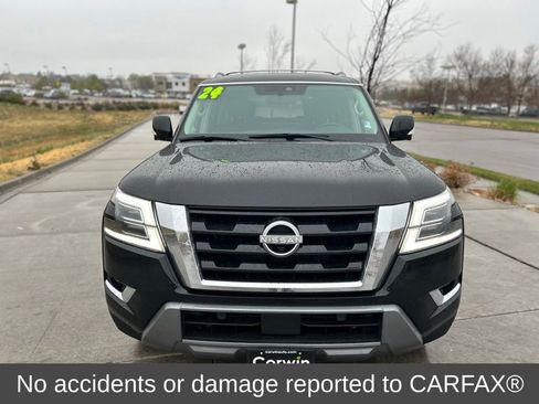 Used 2024 Nissan Armada SL w/ Captain's Chairs Package AWD/4WD image 2